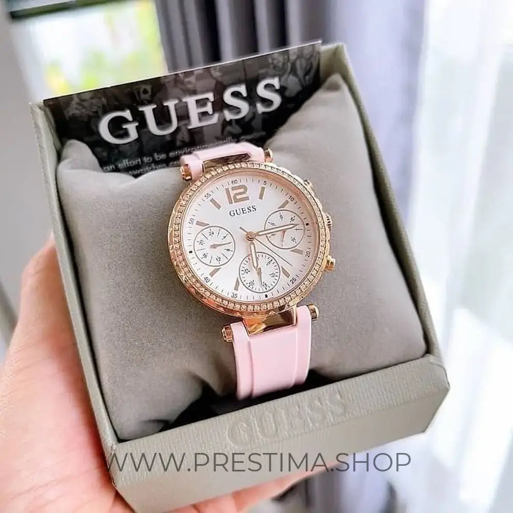 Montre Guess pour femme GW0113L4